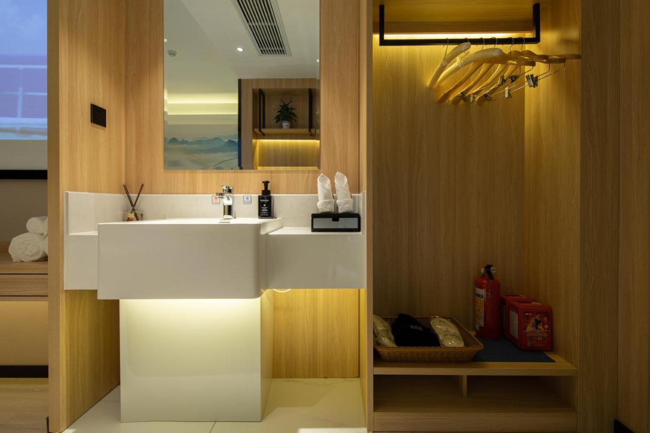 Ausotel By Argyle Baiyun International Airport Renhe Metro Exit B Guangzhou Exterior foto
